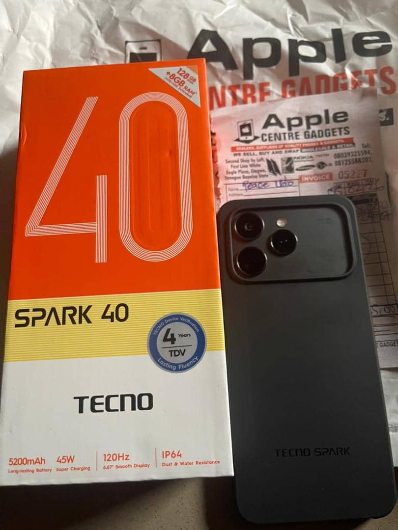 Digital_Peace01's tweet photo. Gifted myself a new phone 📱🥰💃🎉

From part of my Earnings through Affiliate Marketing.

Digital skills pay 💰🔥 — get involved.

Grateful for my best girl @DivineOnyi41405 &amp; @tryselar Affiliate company 🙌✨ https://t.co/hUBbBll3Nj