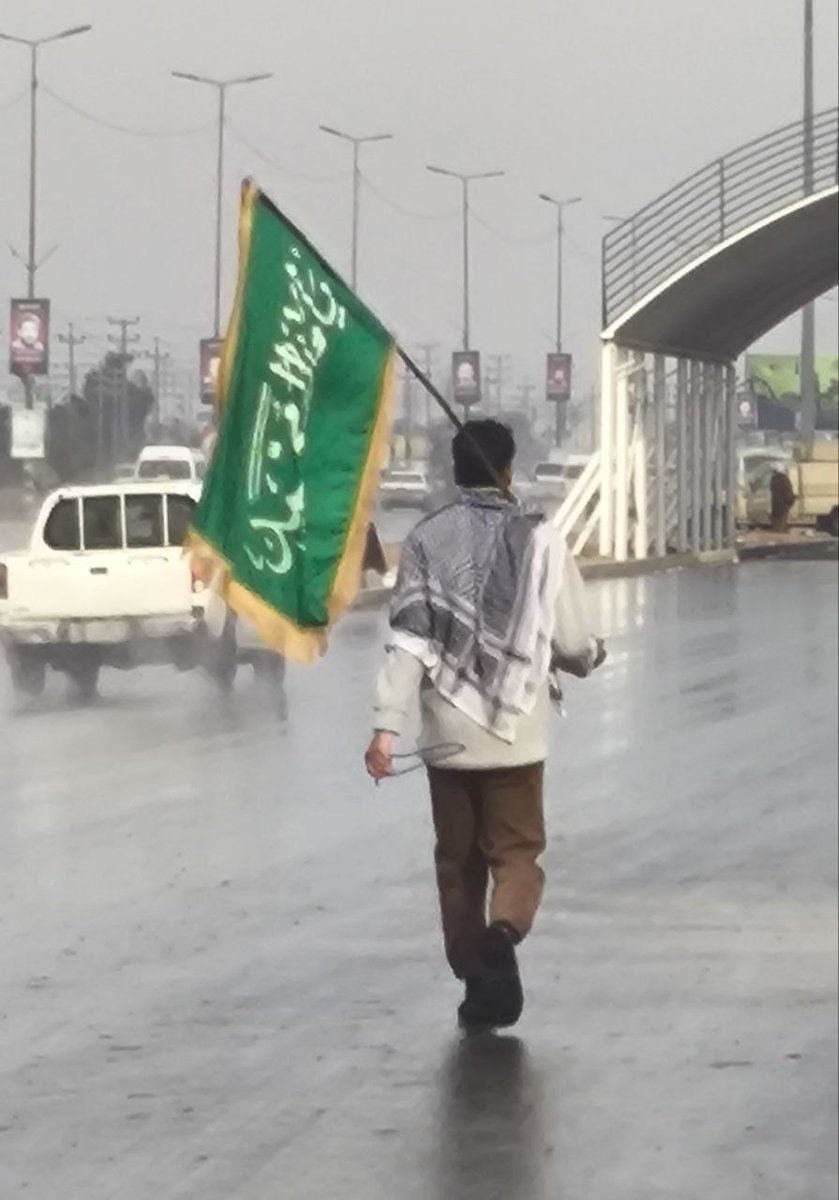 نیمهٔ شعبان، تولد امیدیست که جهان هنوز به انتظار لبخندش نفس می‌کشد.
#Who_is_mahdi
#مهدی_جان_ایران