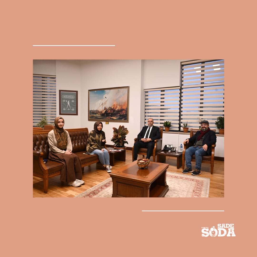 Prof. Dr. Erhan Afyoncu ile yaptığımız özel röportaj, Sade Soda'nın 19. sayısında sizlerle buluşuyor.

Bu yazıda toprağın tarih, devletler ve insanlar ile olan bağına yakından şahit oluyoruz. 🌱