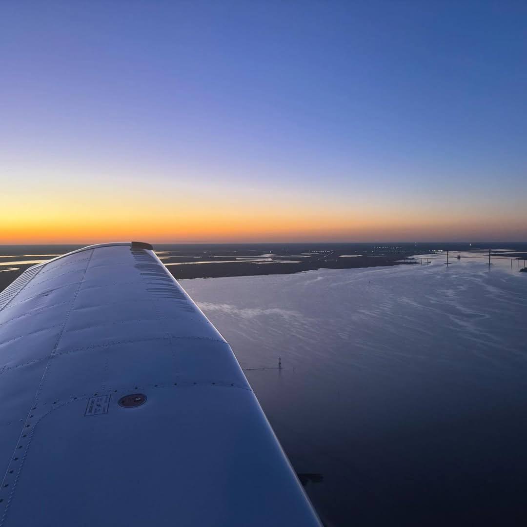 piperaircraft's tweet image. Trips worth the views&amp;gt;

Follow  Carly Schmidt as she makes a quick KSFB‑09J run the Piper way. It’s proof that a well‑built aircraft beats any commute, delivering power and precision without the detours!

-
#PiperAircraft #FreedomOfFlight #FlyPiper #Aviation #PiperAmbassador