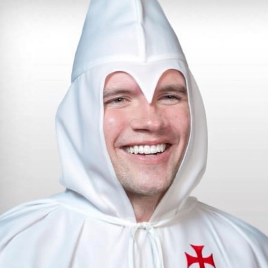 LeonIsGarbage tweet media