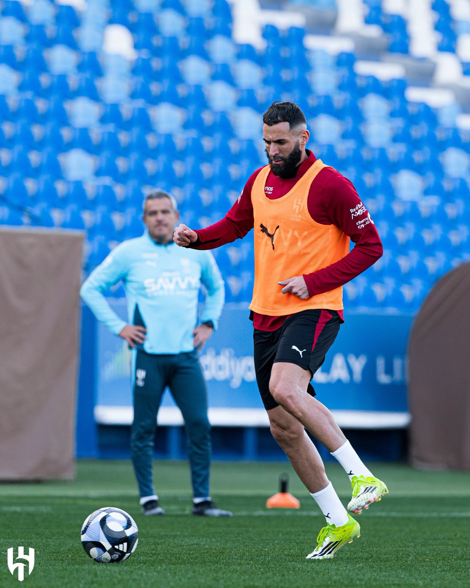 bt3's tweet image. 🚨🚨🚨🚨🚨🚨🚨🚨🚨🚨🚨 عاجل:

كريم بنزيما جاهز رسميًا لمواجهة الأخدود! 💙