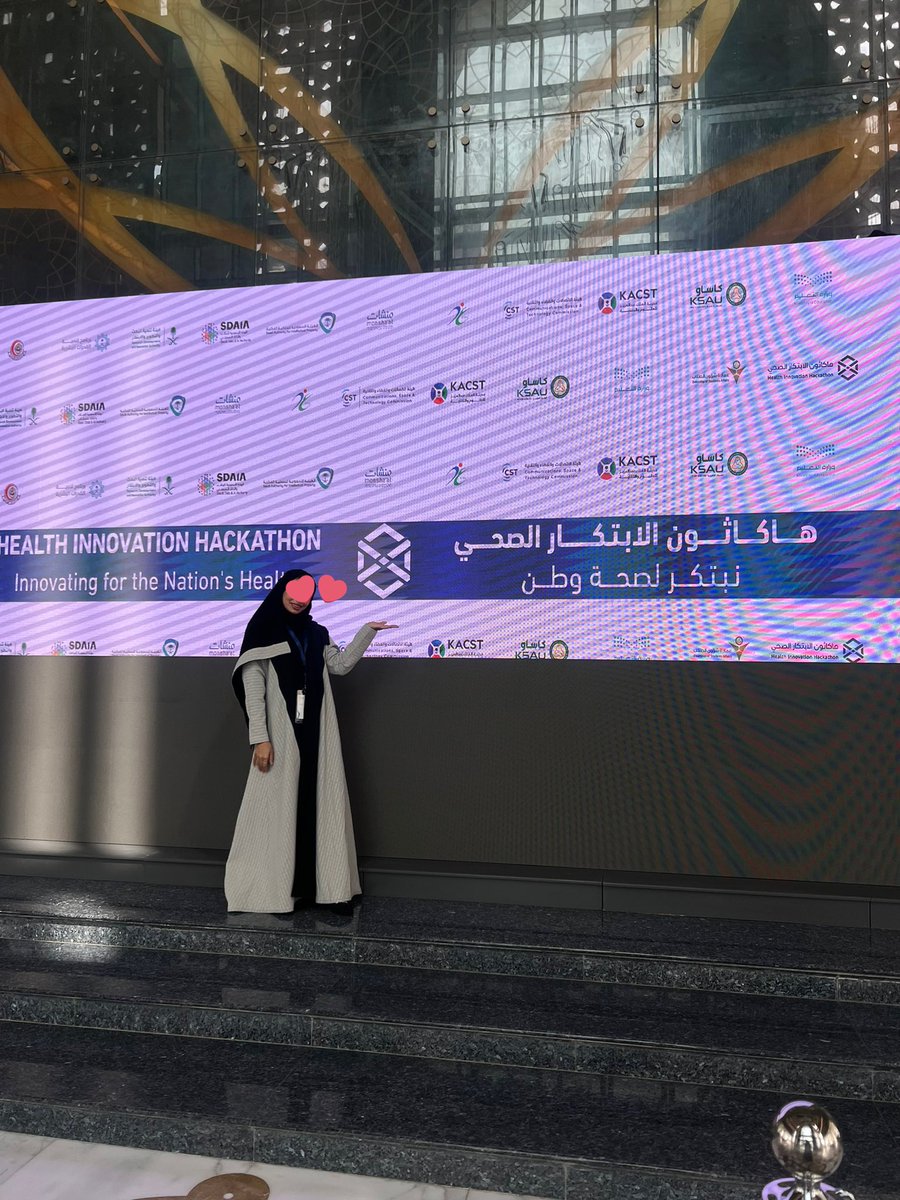 iheba_11's tweet photo. سعدت بمشاركتي بإبتكاري الخاص بالصحة النفسية في هاكاثون الإبتكار الصحي الخامس 🌟.

أنا ممتنه جدًا لفرصة المشاركة و أستمتعت بالتعرف على ناس مبدعة وملهمة، شكراً لكل من زار بوثنا وقدم لنا دعم وتشجيع، وكل الشكر لكل القائمين على تنظيم المعرض🙏🏻🤍🤍
#هاكاثون_الابتكار_الصحي 

@SO_KSAUH https://t.co/1oEcXQp85r