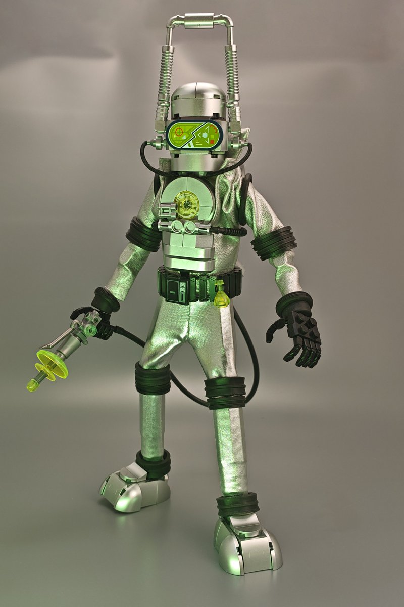 space_glove's tweet photo. ROBOTER

#lego https://t.co/L4jKlHE4JC