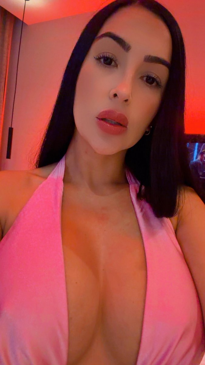 FerretyJo tweet media