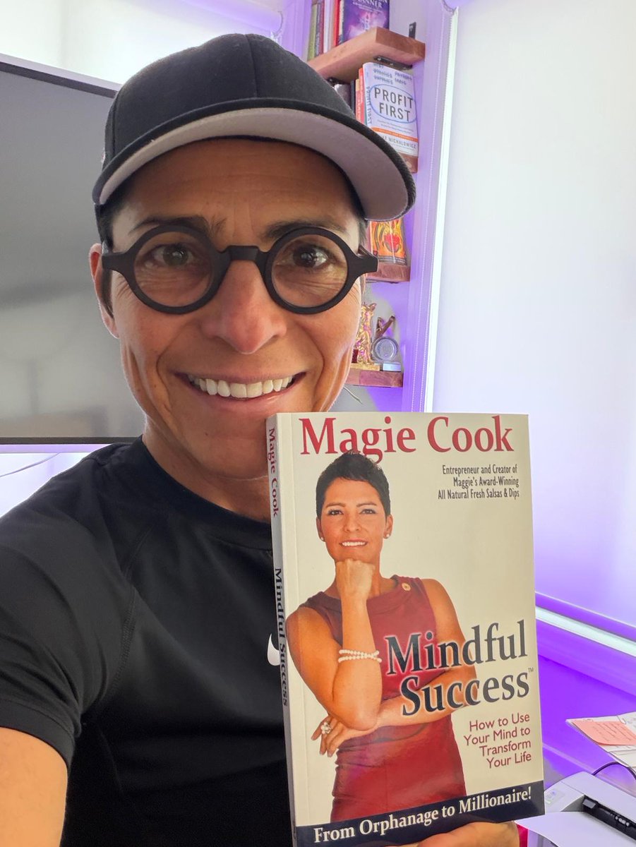 Magie Cook tweet media