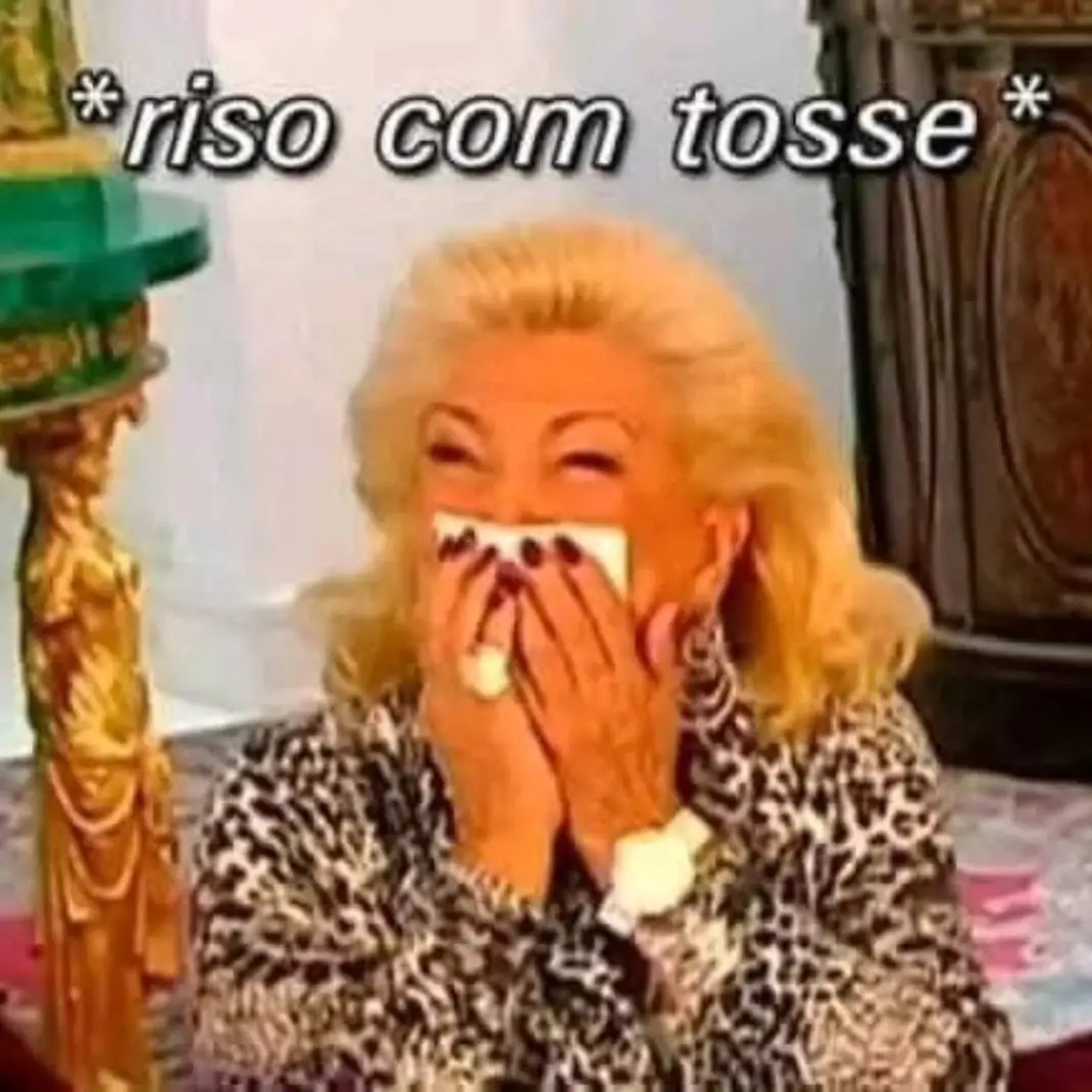 eu to achando tao engraçado uma querida que aparentemente viraliza dando dicas de carnaval em bh e sempre aparece vídeo pra mim com ela dando as dicas mais furadas possíveis kkkkkk