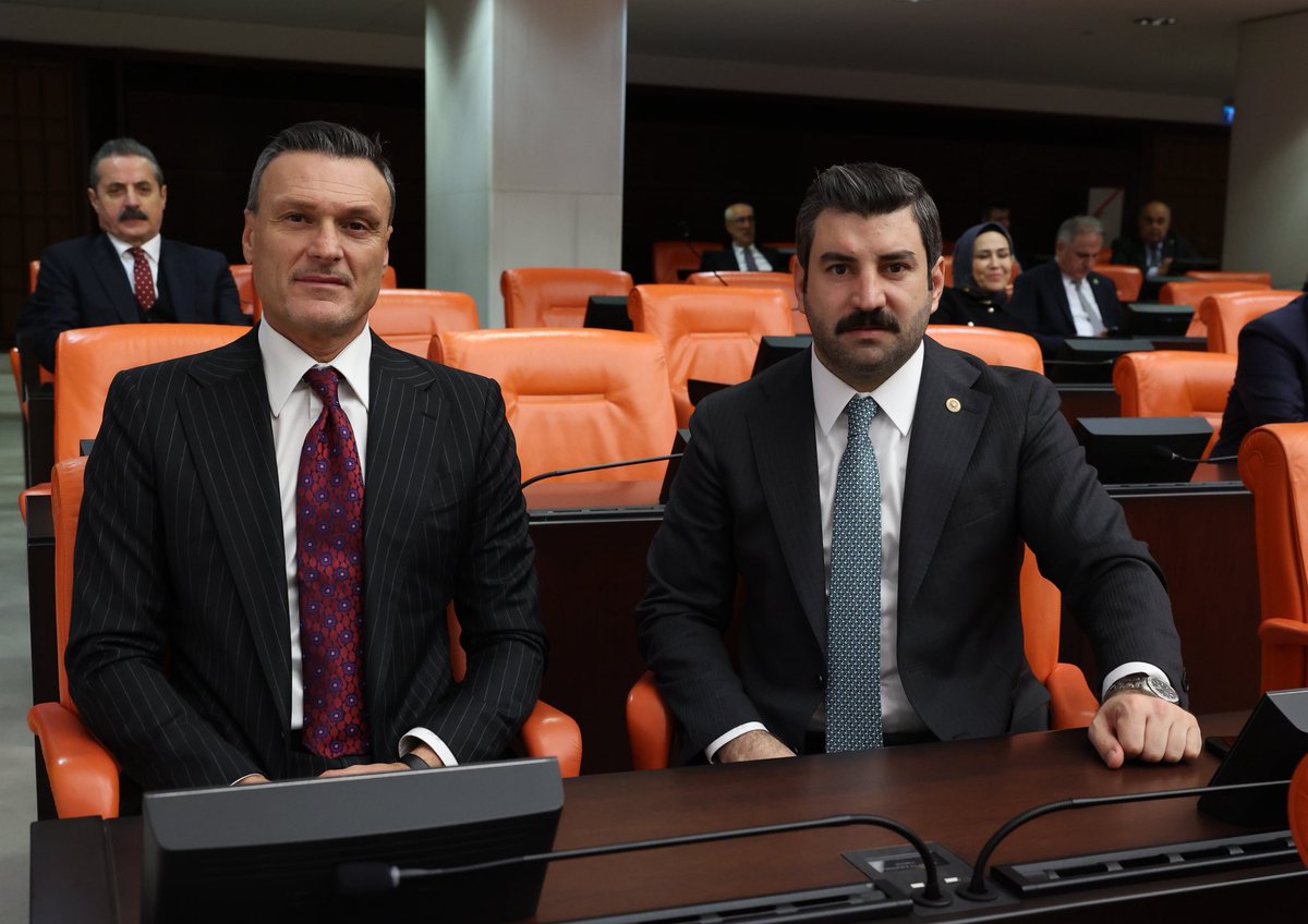 📍#TBMM

Türkiye Büyük Millet Meclisi Genel Kurulu’nda, aziz milletimize hizmet etme sorumluluğuyla çalışmalarımızı kararlılıkla sürdürüyoruz…
 
<a href="/RTErdogan/">Recep Tayyip Erdoğan</a> <a href="/TBMMGenelKurulu/">TBMM Genel Kurulu</a> <a href="/alpayozalan35/">Alpay Özalan 🇹🇷</a>