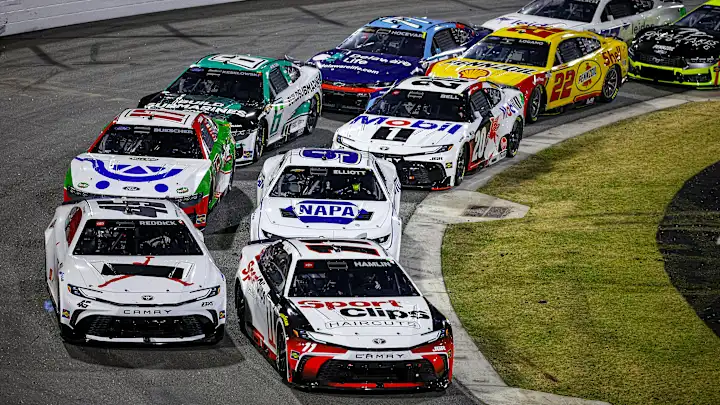 InsideAILines's tweet photo. Best Average Running Position in @nascarclash 

(NextGen Era, min. 3 starts)

Joey Logano — 6.33 ARP (4 starts)
Tyler Reddick — 7.17 ARP (4)
Kyle Busch — 8.32 ARP (4)
William Byron — 8.67 ARP (4)
Kyle Larson — 9.11 ARP (4)
Denny Hamlin — 9.16 ARP (4) https://t.co/oBYgR357zR