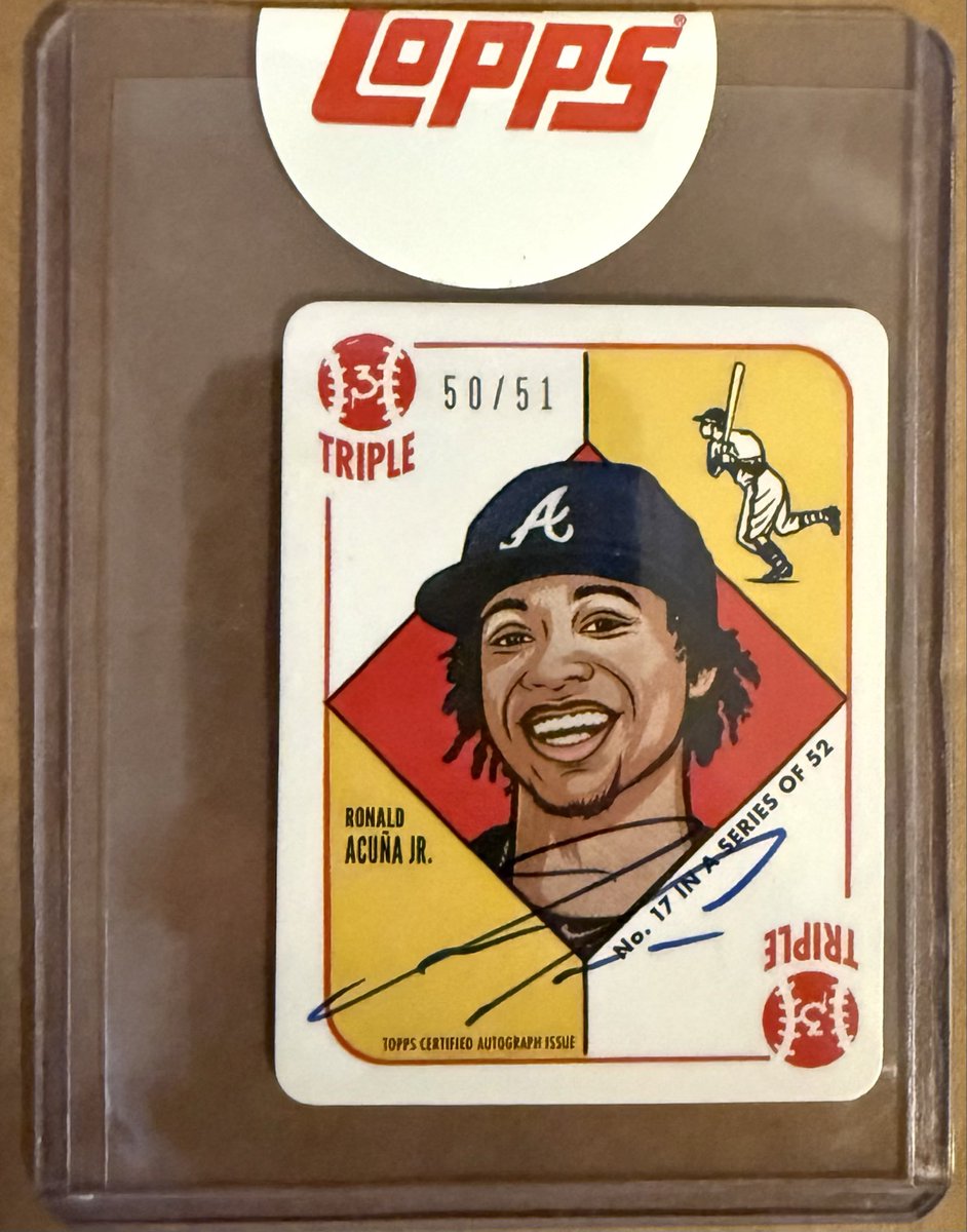 CardsArm's tweet photo. Anyone know the name of this product? https://t.co/ooQFqAQHxs