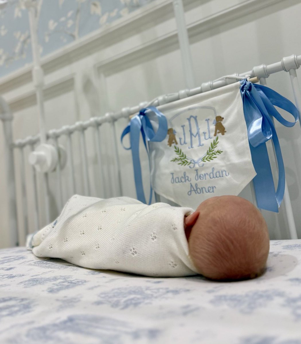 OpTic Scump and his wife Isabelle have welcomed their first child, Jack Jordan Abner