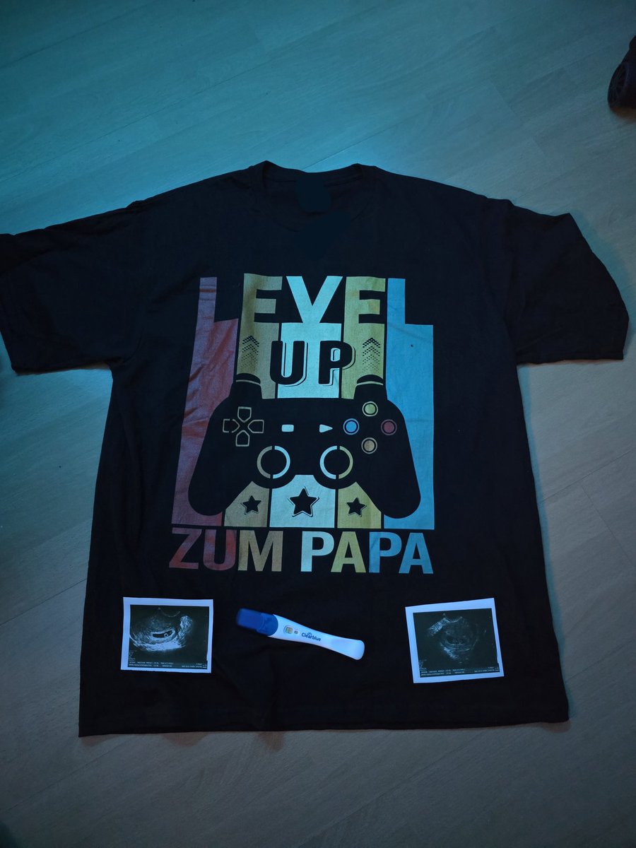 MockerZaik's tweet photo. Danke für das Geburtstagsgeschenk 😍 #MockerZaik @salubika https://t.co/YLtPWM1EuP