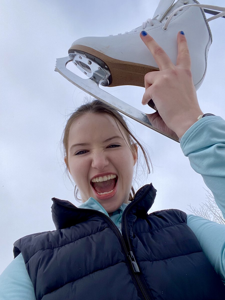 Netflix_CA's tweet photo. FINDING HER EDGE has been renewed for Season 2! https://t.co/4373g1UOF7