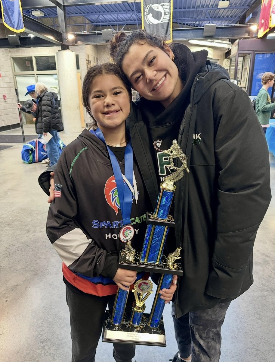 TU4Community's tweet photo. ๐ @MSHSL Community Service Challenge Spotlight: Alayna Adamez is using athletics as a platform to inspire, serve, and give back to her community. Her commitment to leadership and service shows the true power of student-athletes making an impact beyond the game.
https://t.co/sIgfnEDk3P
#StudentAthletesGiveBack #LeadingByExample