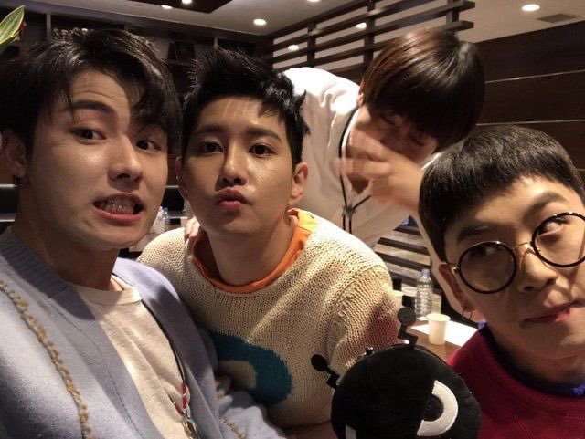 th (@ggyolke) on Twitter photo 