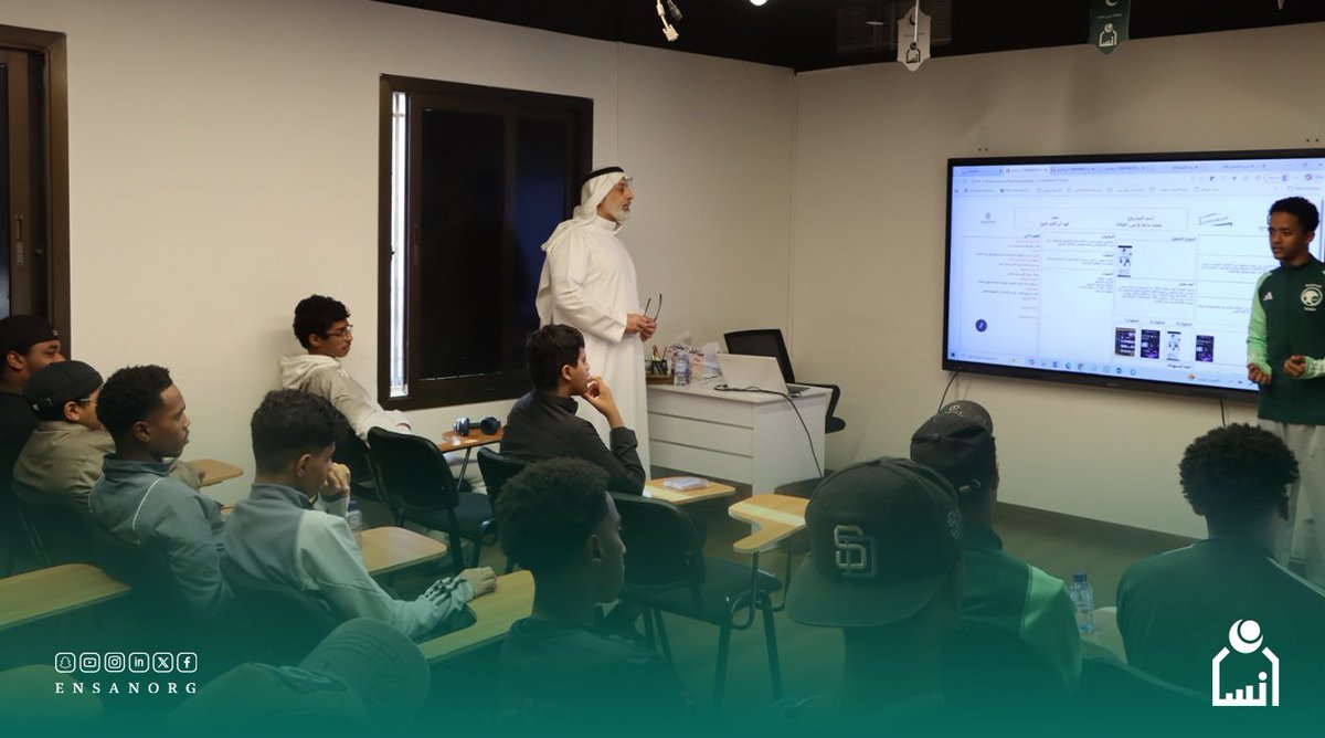 استمرارًا لمسيرة التمكين، يقدّم نادي #إنسان برنامج ريادة الأعمال للأبناء؛ لتطوير مهاراتهم وبناء جيلٍ طموح قادر على الابتكار وصناعة المستقبل.