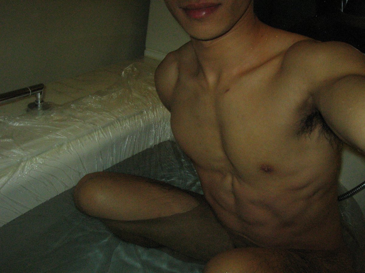 拷贝裂幵 tweet media