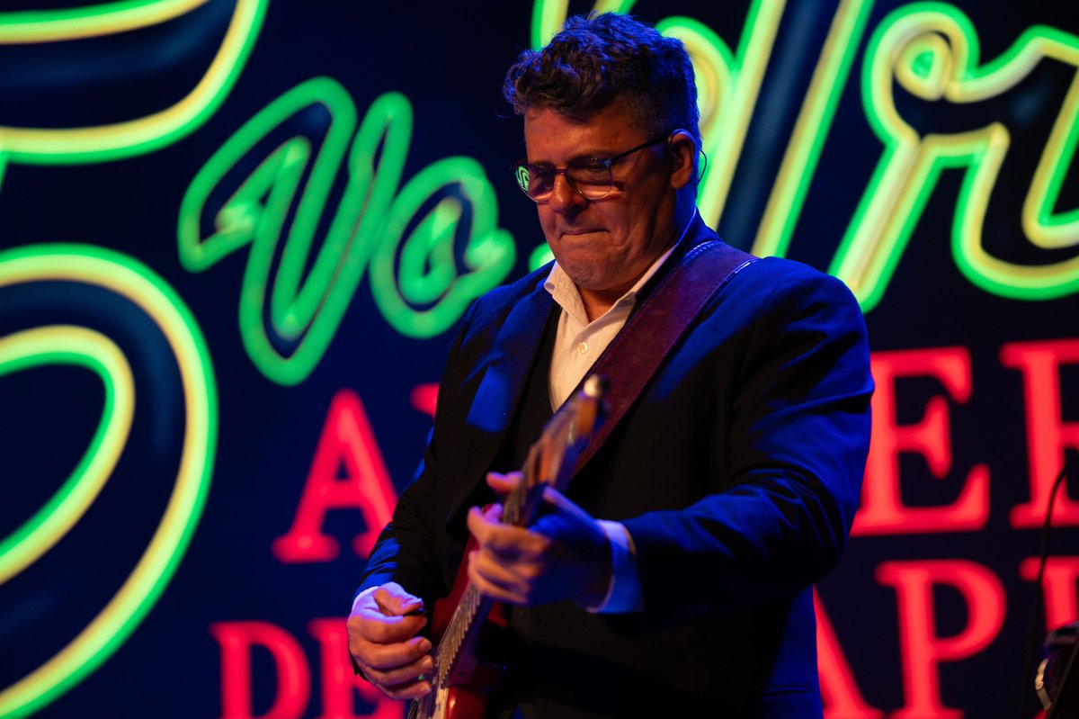 TEATRO TRAIL tweet media