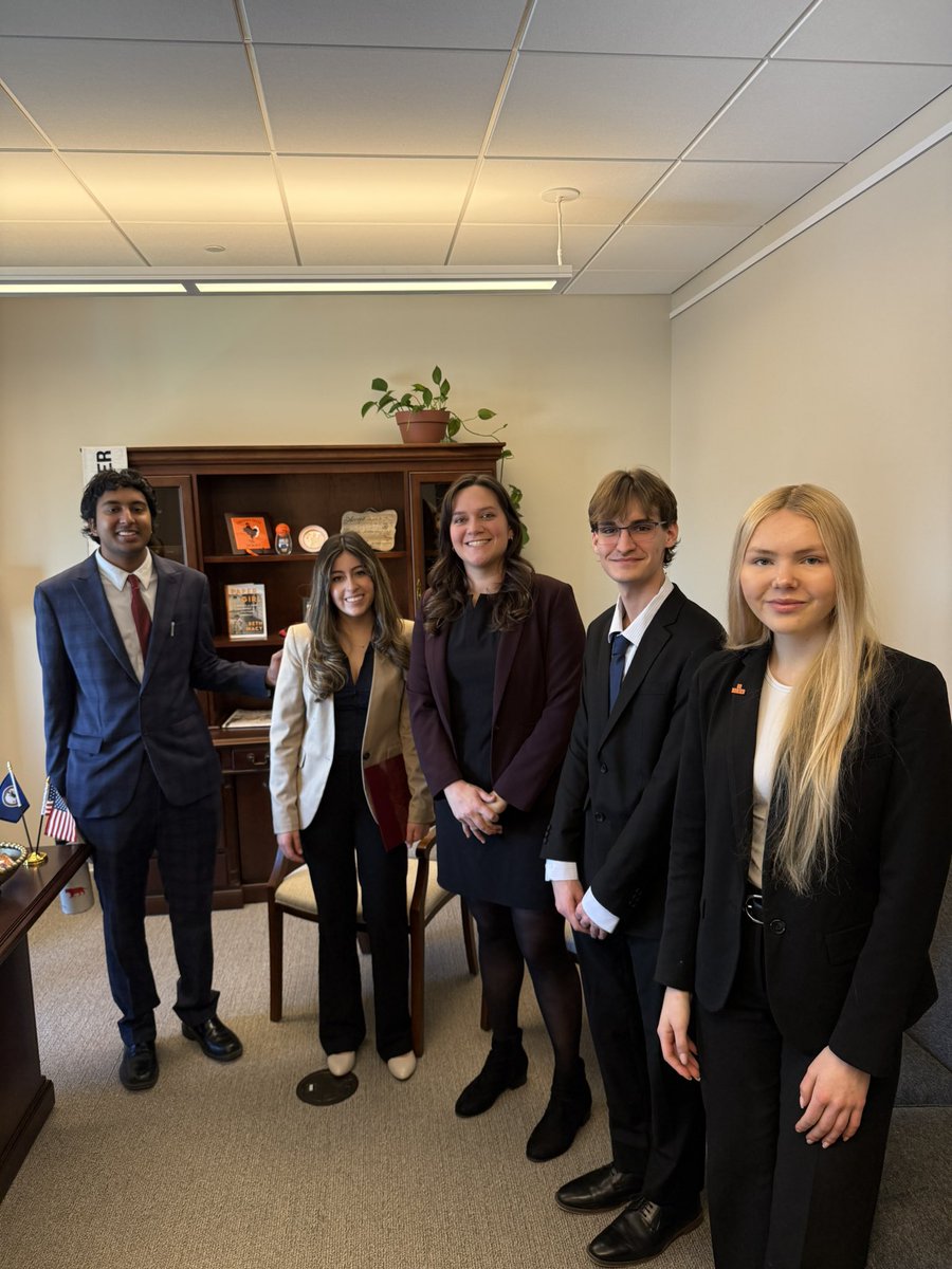 Lily Franklin tweet media