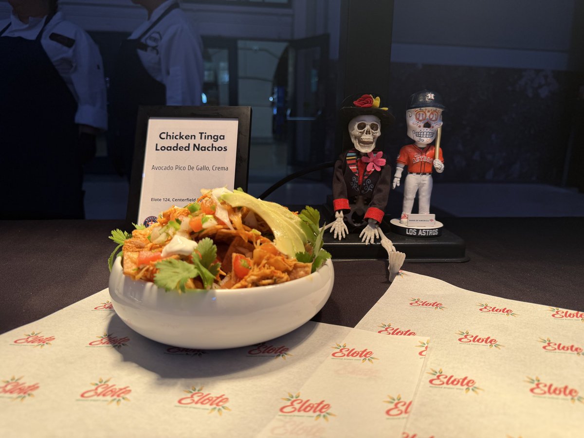 SpaceCityHN's tweet photo. Who’s hungry!?!?!?
#ChaseTheFight https://t.co/VSImpjBrWy