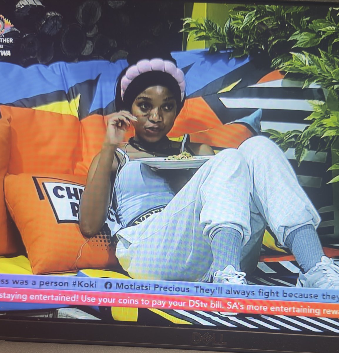 IAm_Hloney's tweet photo. The camera will ALWAYS find her!
#BBMzansiS6
#MaTha https://t.co/P3ceyNx6ul