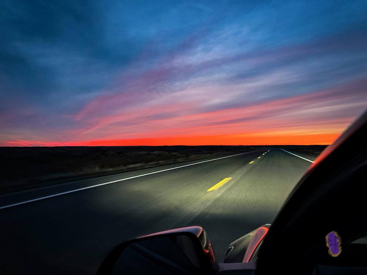 BoundlessDigi's tweet image. “The Journey”

Life is linear but far from straightforward. Enjoy the journey, that’s where all the experience is.