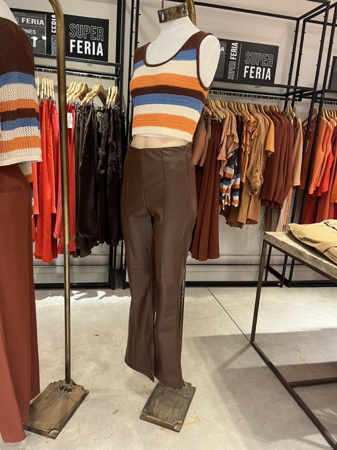 thefateof_vic's tweet image. Parece que se essa roupa pode ser atingida no peito,mas nunca vai morrer