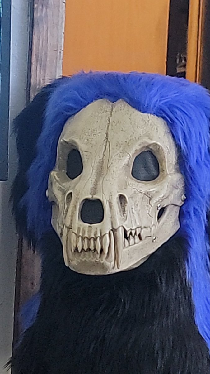 Moonlightwoofles tweet media