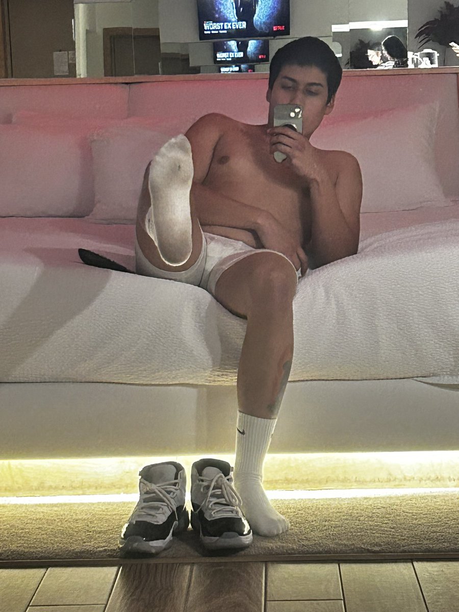 _MasterZach's tweet image. You know you want it.