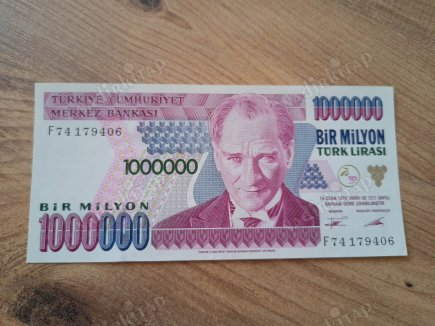 BBaris_B's tweet photo. @mandarintrader @zp7rno @FTMO_com şerefin var abi 10 tane yolluyorum. https://t.co/j7NUOihzkx