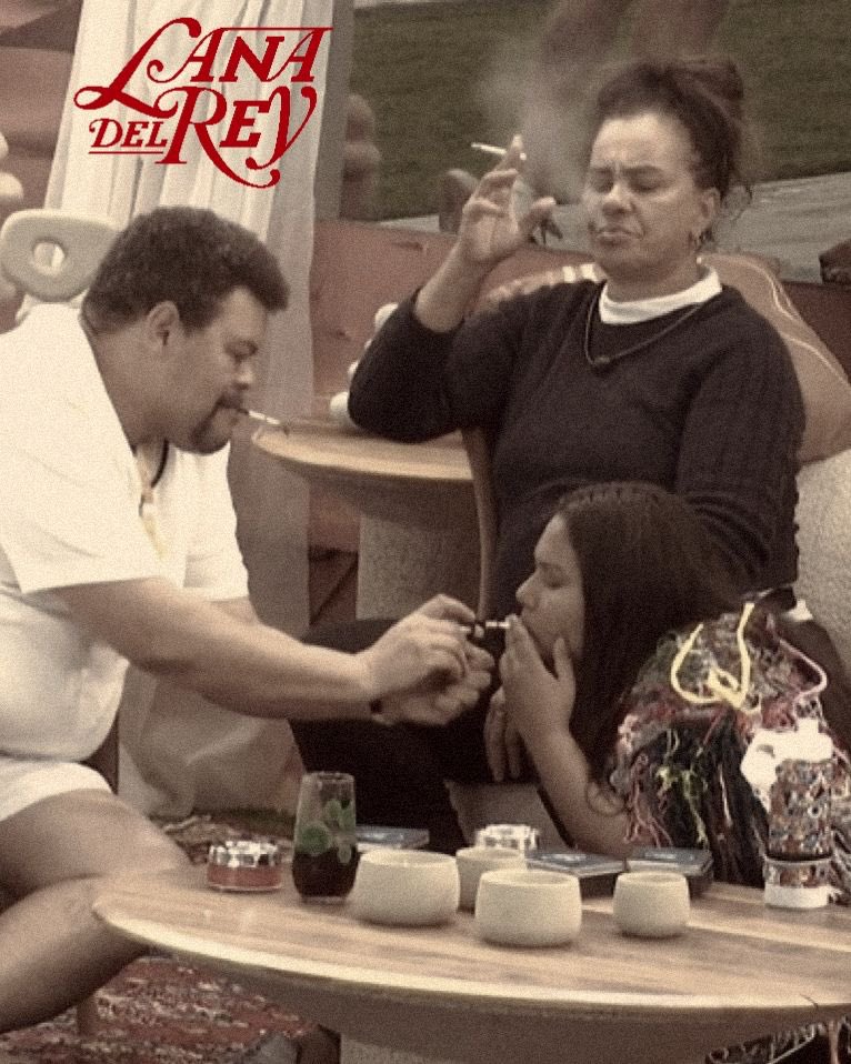 tvglobo's tweet image. I Smoked A Cigarette With My Friends In The Lockdown And It Reminded Me Of The Good Old Days When We Were Together #BBB26 #RedeBBB