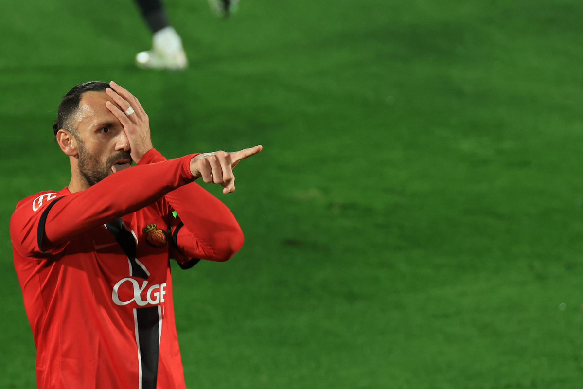 JUNTS...
🏴‍☠️