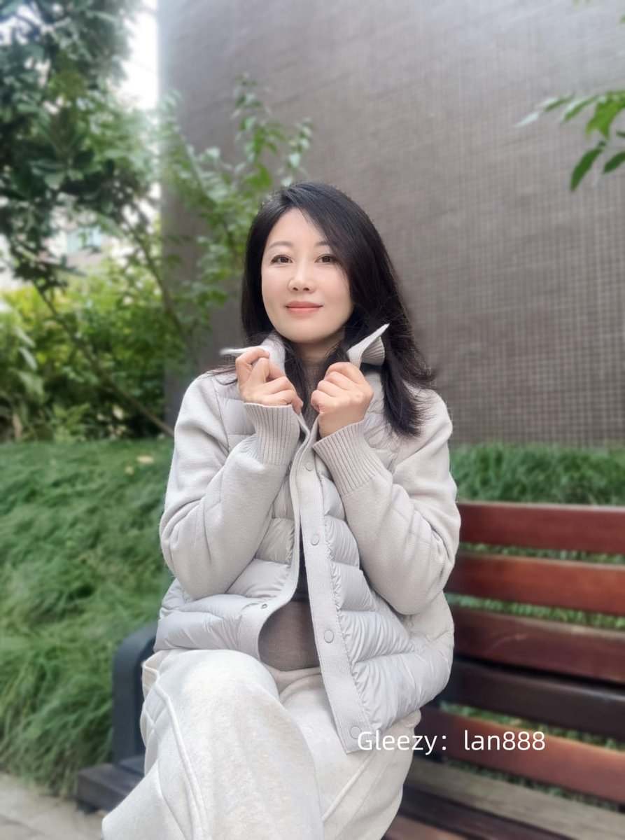 36歲以上的大叔請簽到認識～
敢留言的大叔…
我會特別注意你喔 😏
#國文老師 https://t.co/mLSscFOCLD