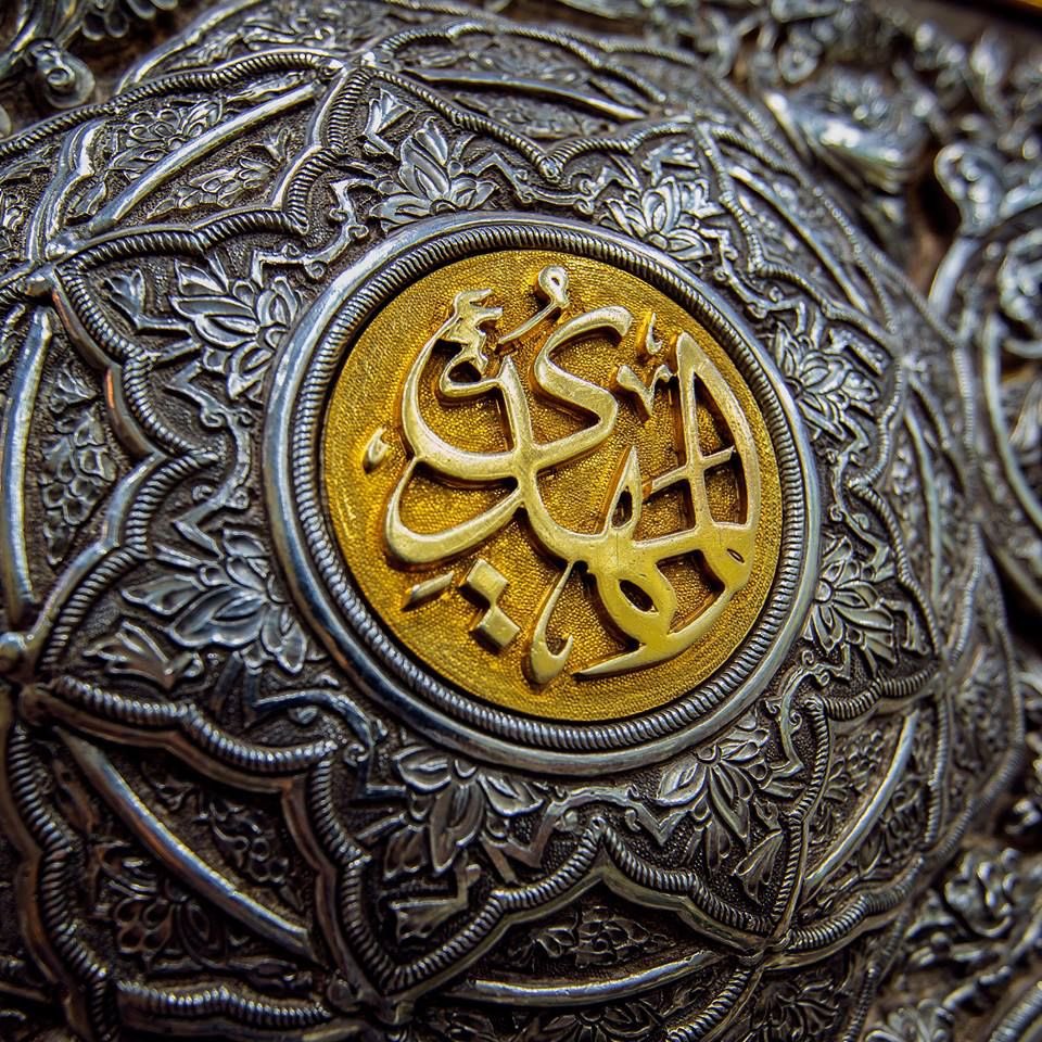 أخرج الكُنجي: بسنده عن أبي هريرة قال: قال رسول الله (ص): كيف أنتم إذا نزل بكم ابن مريم (ع) فيكم وإمامكم منكم. قال: هذا حديث حسن صحيح. أيضا رواه البخاري ومسلم في صحيحيهما.
 ينابيع المودة لذوي القربى للقندوزي: (3/299).
#ليله_النصف_من_شعبان