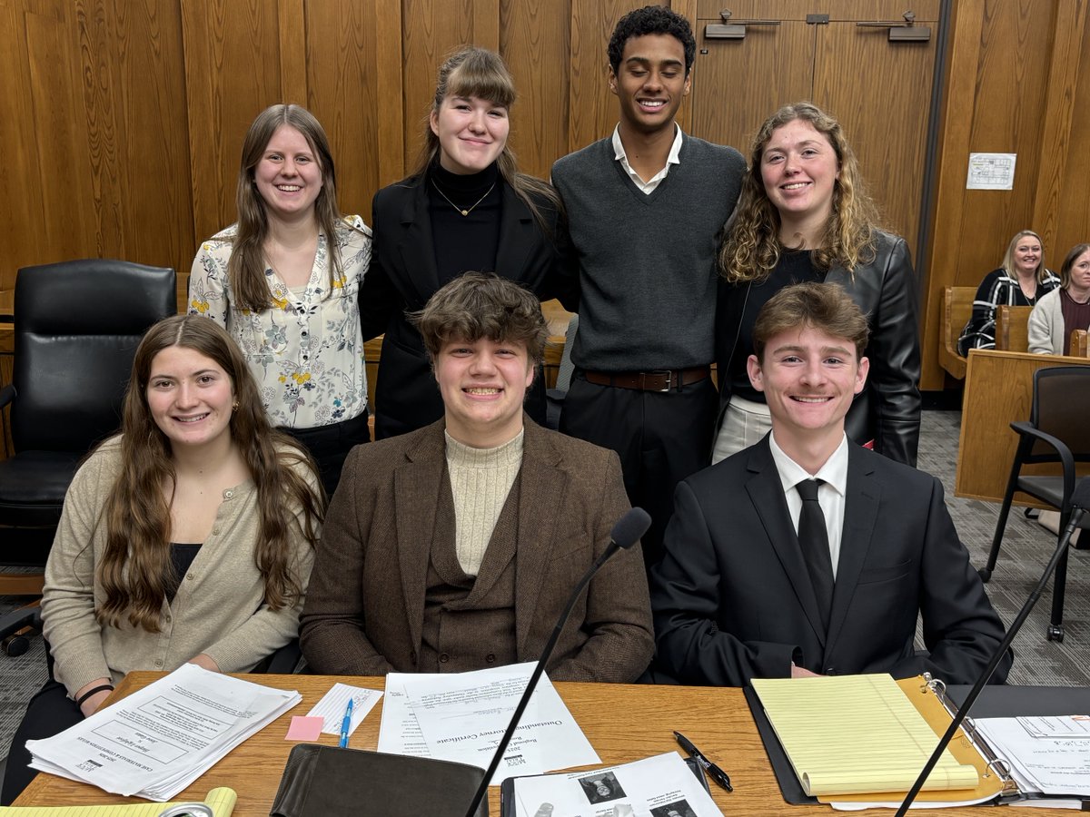 AlanAmdahl's tweet image. The Albany White Defense team defeated St Cloud Tech Plaintiff last week in round 3! Ray VanHeel top witness and Carter Rossman top attorney. #purplepride