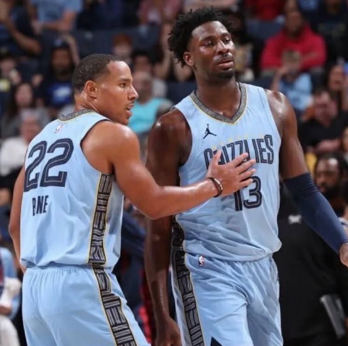 THIS IS CRAZY — 

Luka Doncic &amp; Trae Young trades = 1 First Round Pick

Jaren Jackson Jr. &amp; Desmond Bane trades = 7 1st Round Picks

🤯🤯🤯.      (h/t <a href="/PolymarketHoops/">Polymarket Hoops</a>)