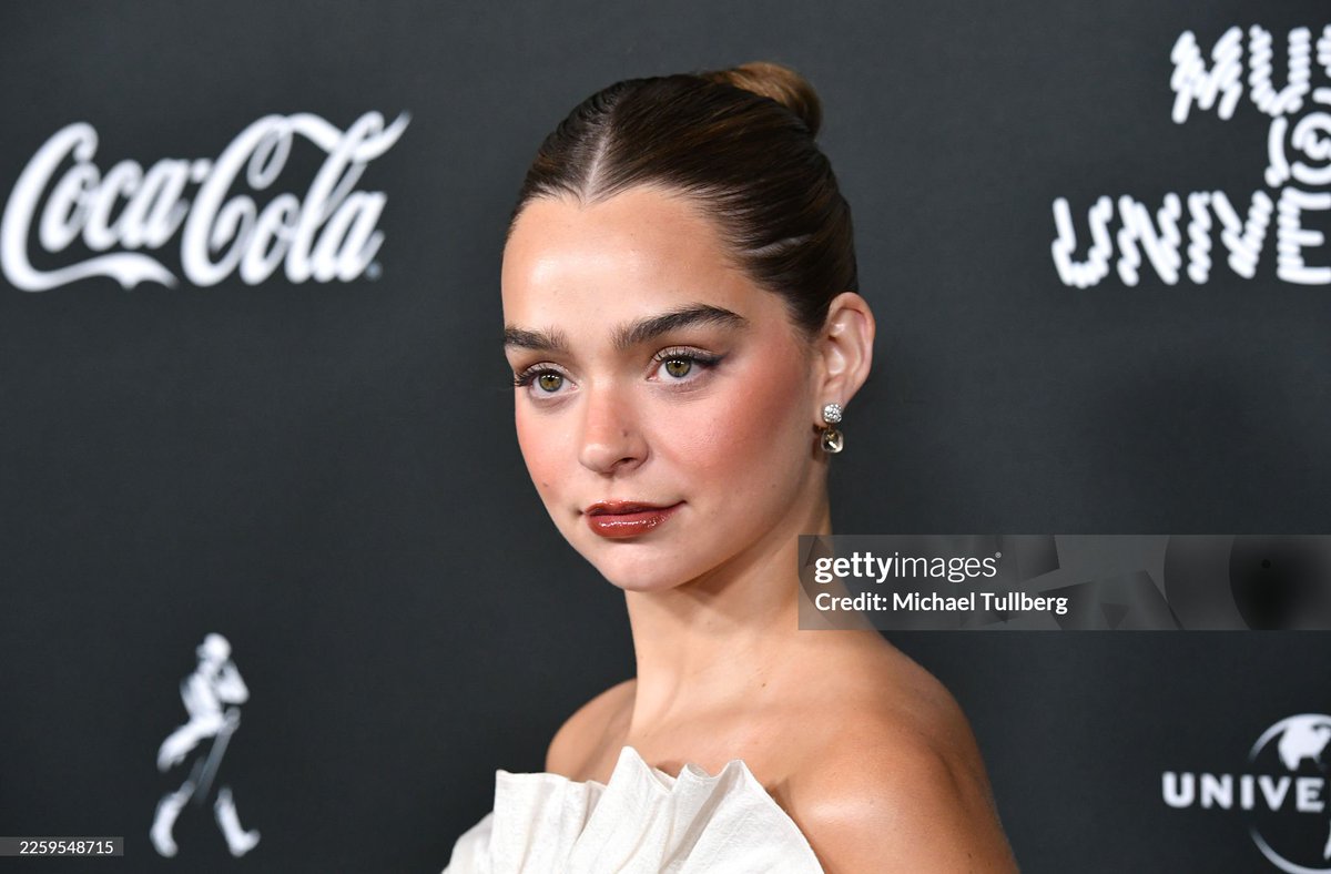 macagarcianews's tweet image. 📸 — Maca en los #GRAMMY