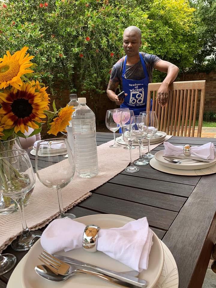 Ms_Fanta70's tweet image. I miss my friend #Sindz, the times we spent together💞Grateful for the memories 🙏🏾 #laughter #goodfood
@ThembaGwejela 💙