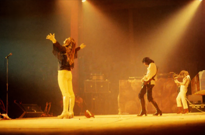 SusanMcEntyre1's tweet photo. Black Sabbath ✌️ 70s . Estrada Archives. #HeavyMe https://t.co/B14VDKG09z