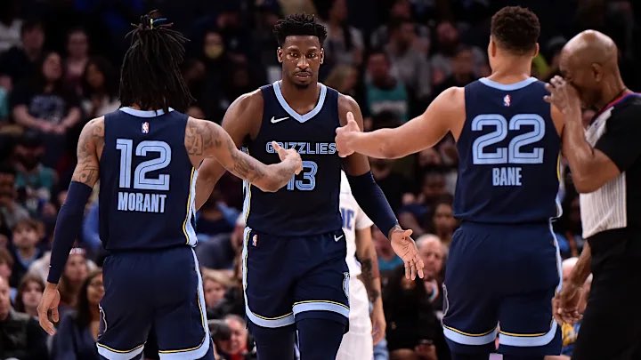 GrizzHooping's tweet photo. It wasn’t supposed to end like this man… There was supposed to be a banner in the Forum. I’m speechless right now. https://t.co/Scw4YZjTTI