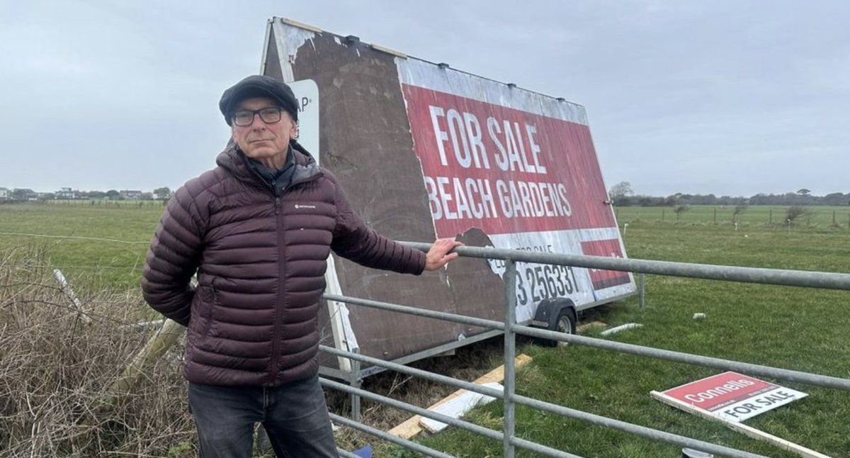 👏🏽 Our Goring Councillor Ian Davey is constantly working hard to protect Green spaces from opportunistic land grabs.

🌷 Worthing Greens are the only party to campaign for true environmental and climate justice. Join us.

theargus.co.uk/news/25812957.…