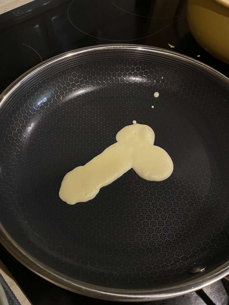 красива жінка tweet media