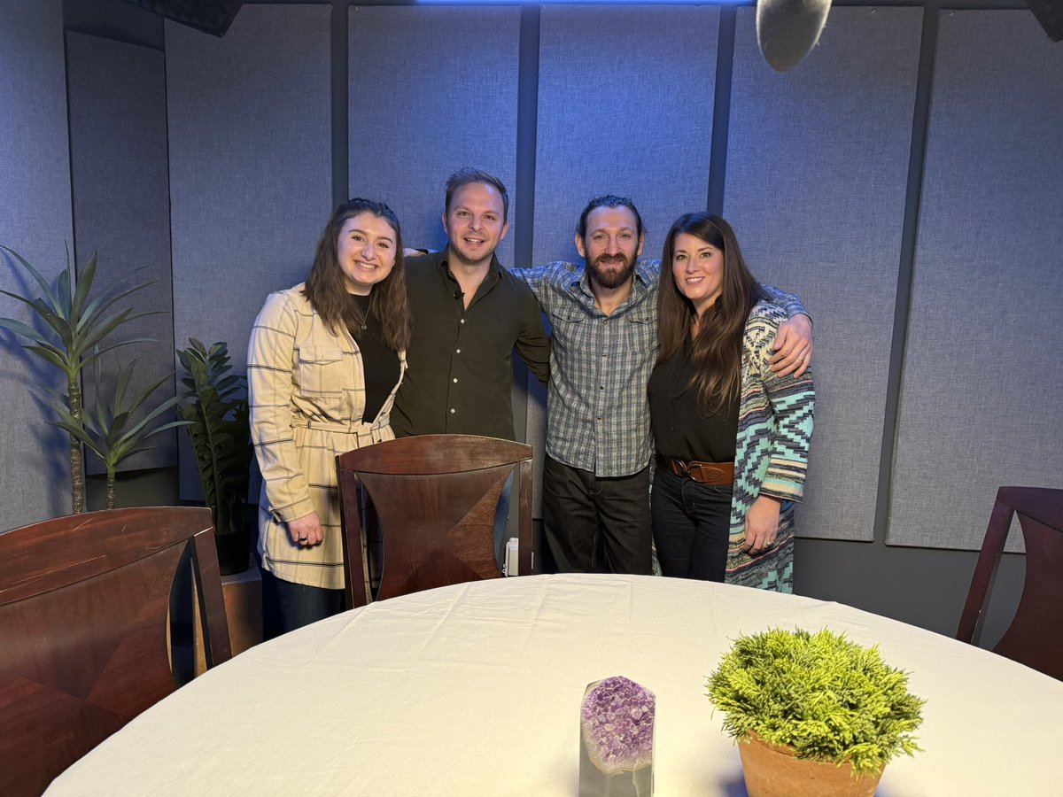 Miranda Pettinger tweet media