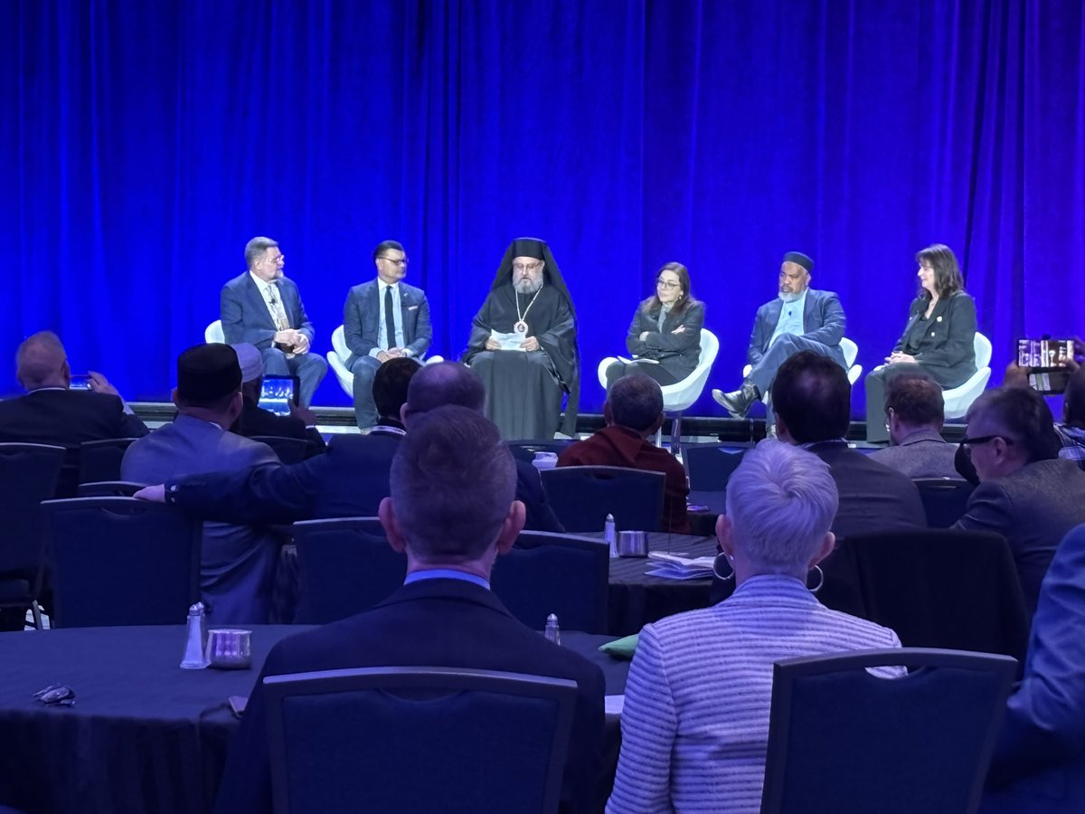 multifaithforum's tweet photo. Pastor @bobrobertsjr leads an expert panel on Syria, bringing together diverse voices and deep regional insight. #GFF26 https://t.co/IbZLXUGr3s