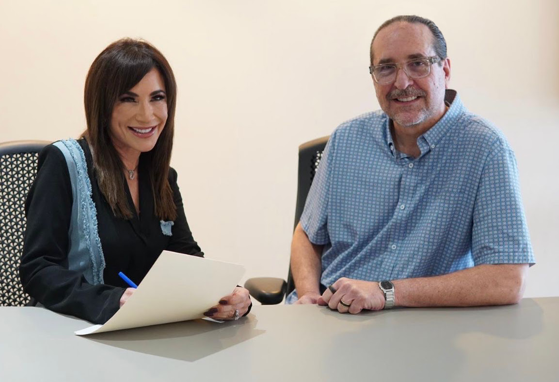 saludycultura's tweet photo. Con nueva casa, #JaileneCintrón
#TeleOnce anunció hoy la incorporación de la querida presentadora de televisión Jailene Cintrón a su familia, fortaleciendo su oferta de contenido y ampliando la conexión con los televidentes. https://t.co/O6jsGH9uu7