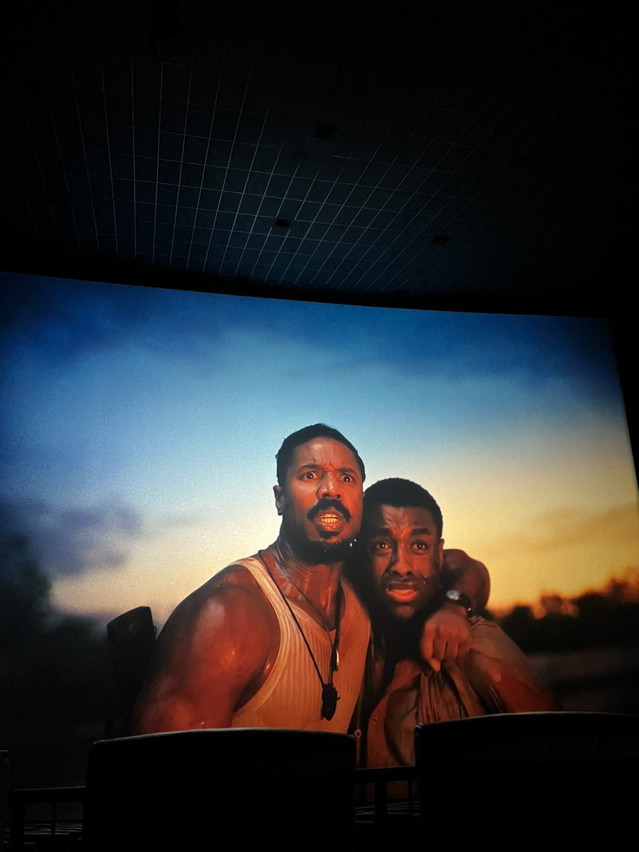 annkuinas's tweet image. thank u theaters for bringing it back and me giving in to spending that amount because i ended up seeing it 2x in imax on a 70mm screen #bless !!!!!