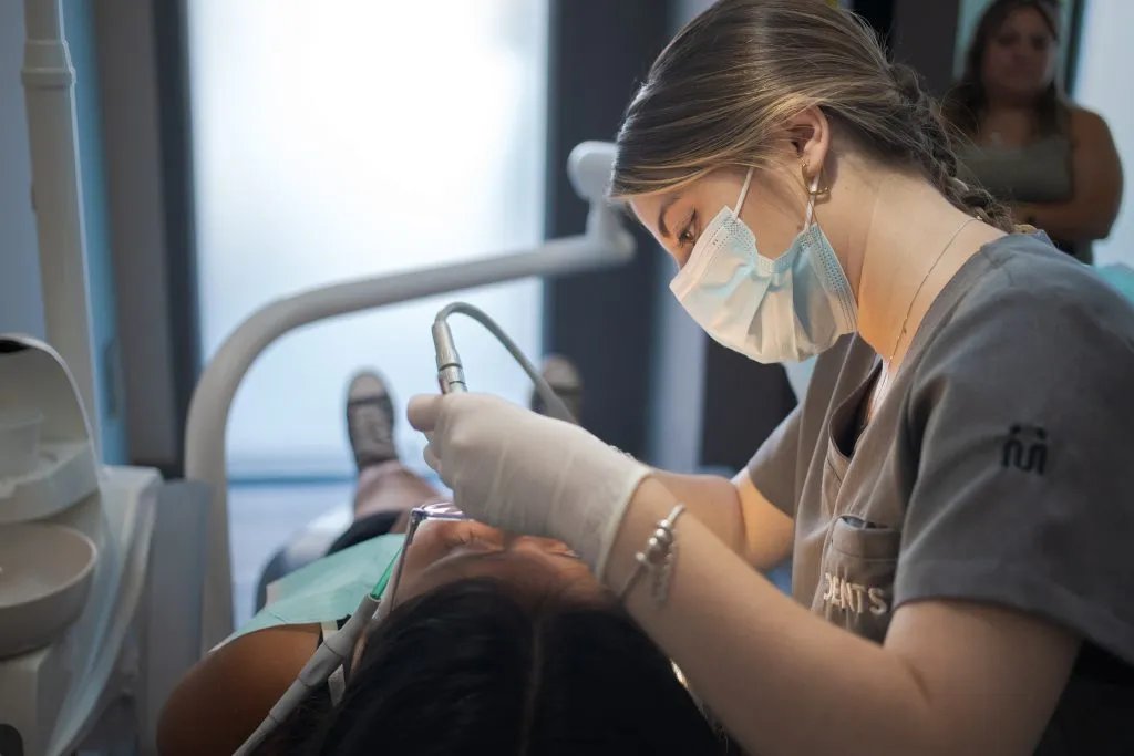 APROSS suma un nuevo prestador odontológico en Villa María llamado VM Dents

📰 Leé la nota completa 👇🏻
elregionalvm.com.ar/noticias-villa…

#ElRegionalDiarioDigital #elregionalvm1 #muchomásqueinformación #APROSS #dents_vm