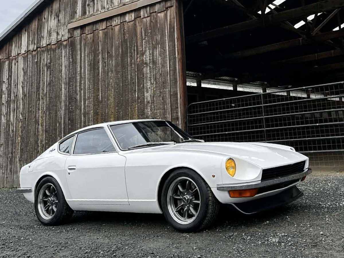 Z Car Garage tweet media
