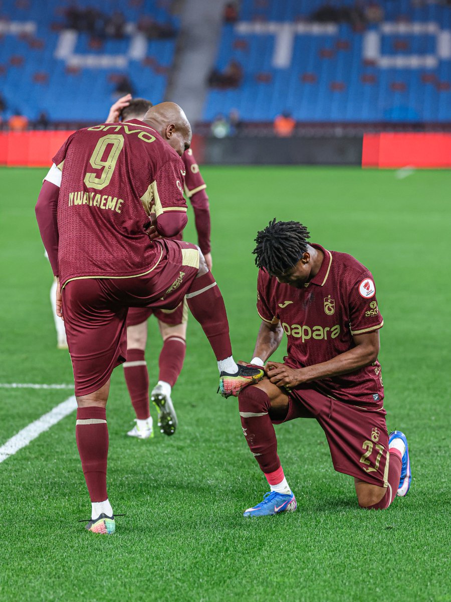 ofsaytcomapp's tweet photo. 🏆 Türkiye Kupası A Grubu
MS | Trabzonspor 3-0 Fethiyespor
⚽️ 69' Ernest Muci
⚽️ 77' Paul Onuachu
⚽️ 79' Anthony Nwakaeme
▪️ Trabzonspor, gruptaki puanını 6'a yükseltti.
▪️ Fethiyespor, 1 puanda kaldı.
#TSvFS | #ZTK https://t.co/XUHdfjMvDW