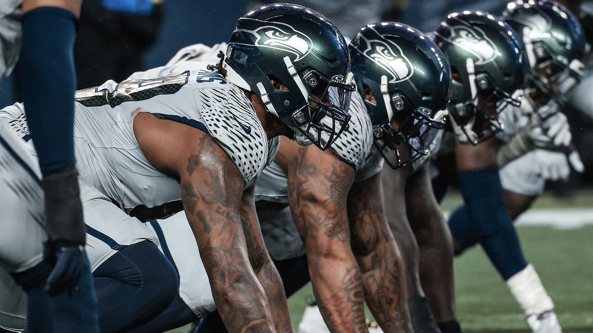 leonardwilliams's tweet image. The only way to win is to fight